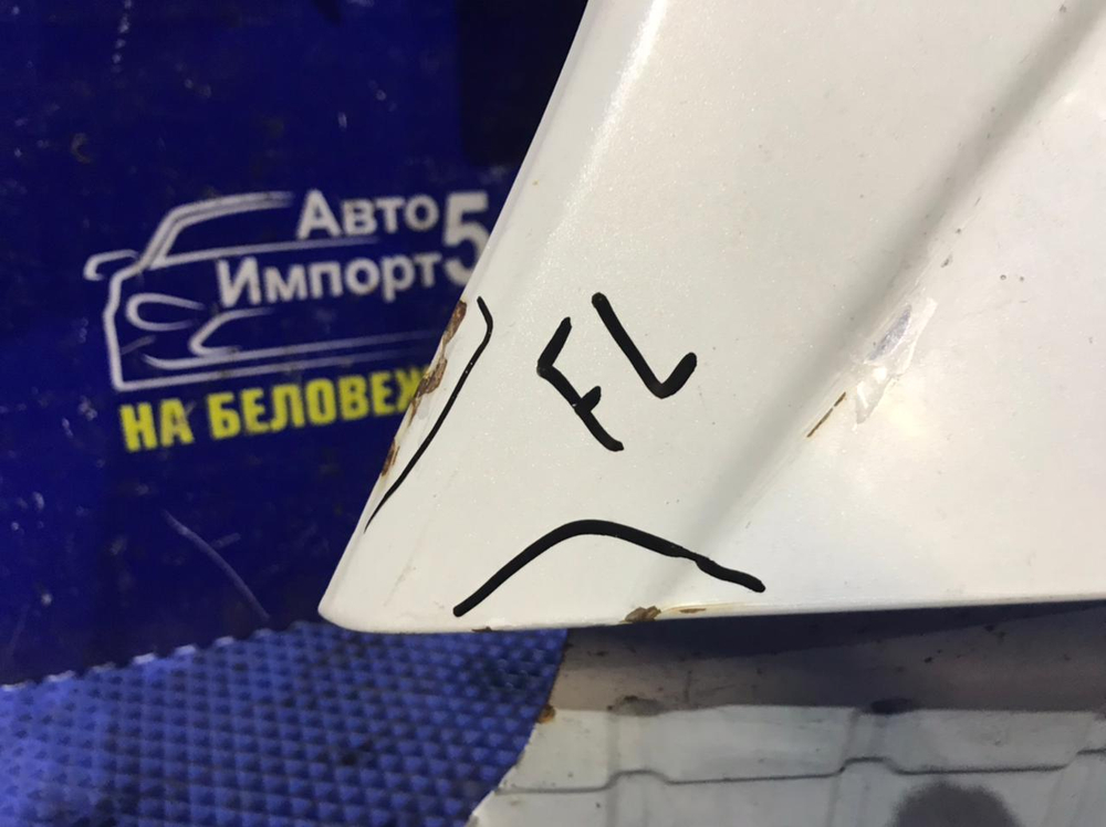 Крыло переднее левое NISSAN ELGRAND 2005