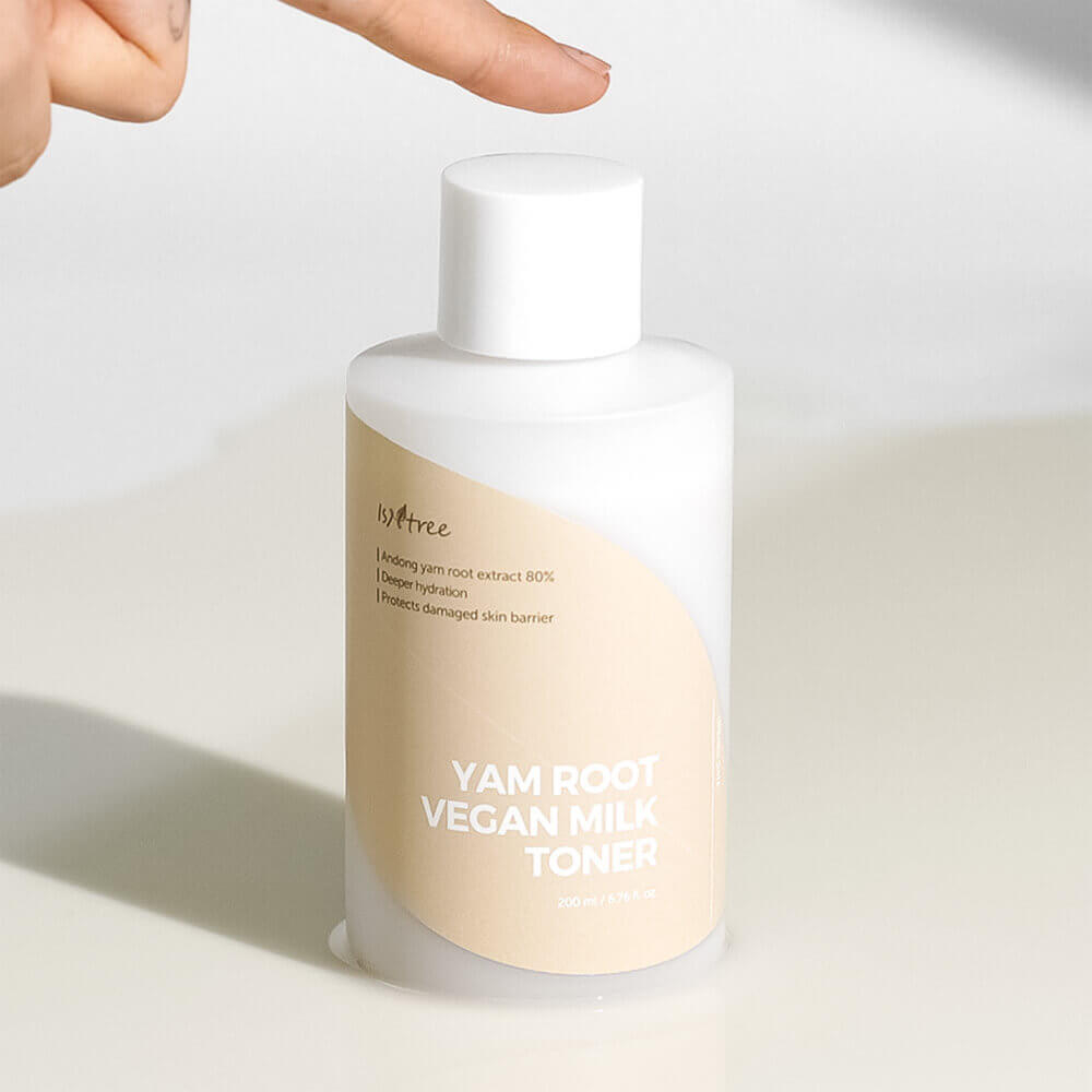 Питательный молочный тонер с корнем ямса IsNtree Yam Root Vegan Milk Toner