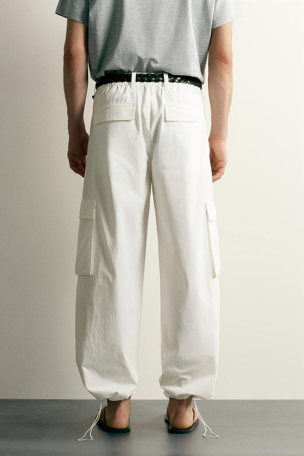 ZARA ДЖОГГЕРЫ КАРГО RELAXED FIT, БЕЛЫЙ