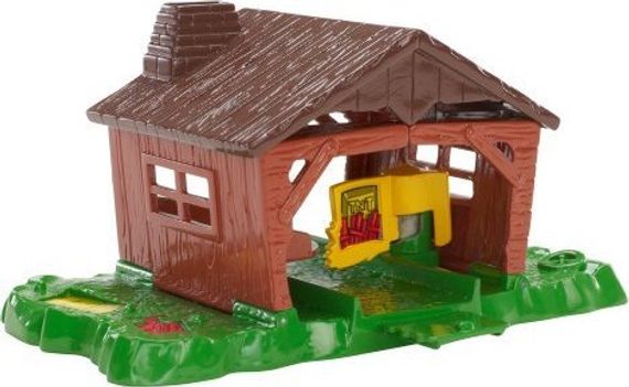 Hot Wheels Track Builder Exploding Shed Stunt Pack