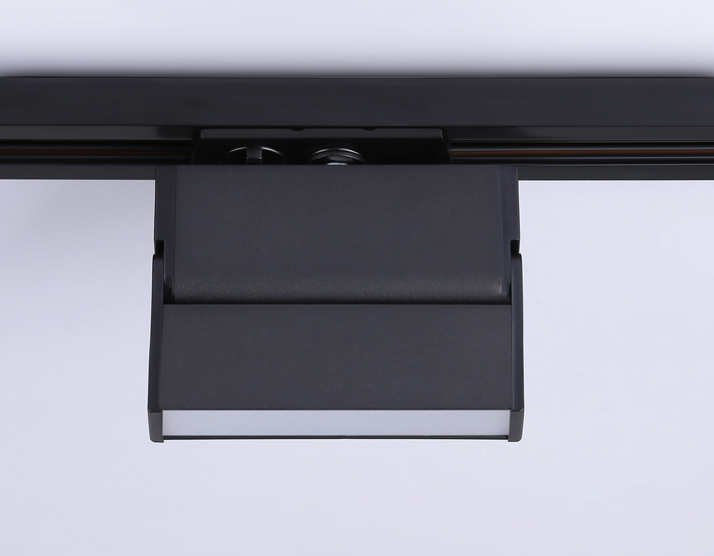 Светильник светодиодный трековый GL6803 BK черный LED 6W 4200K 115*22*87