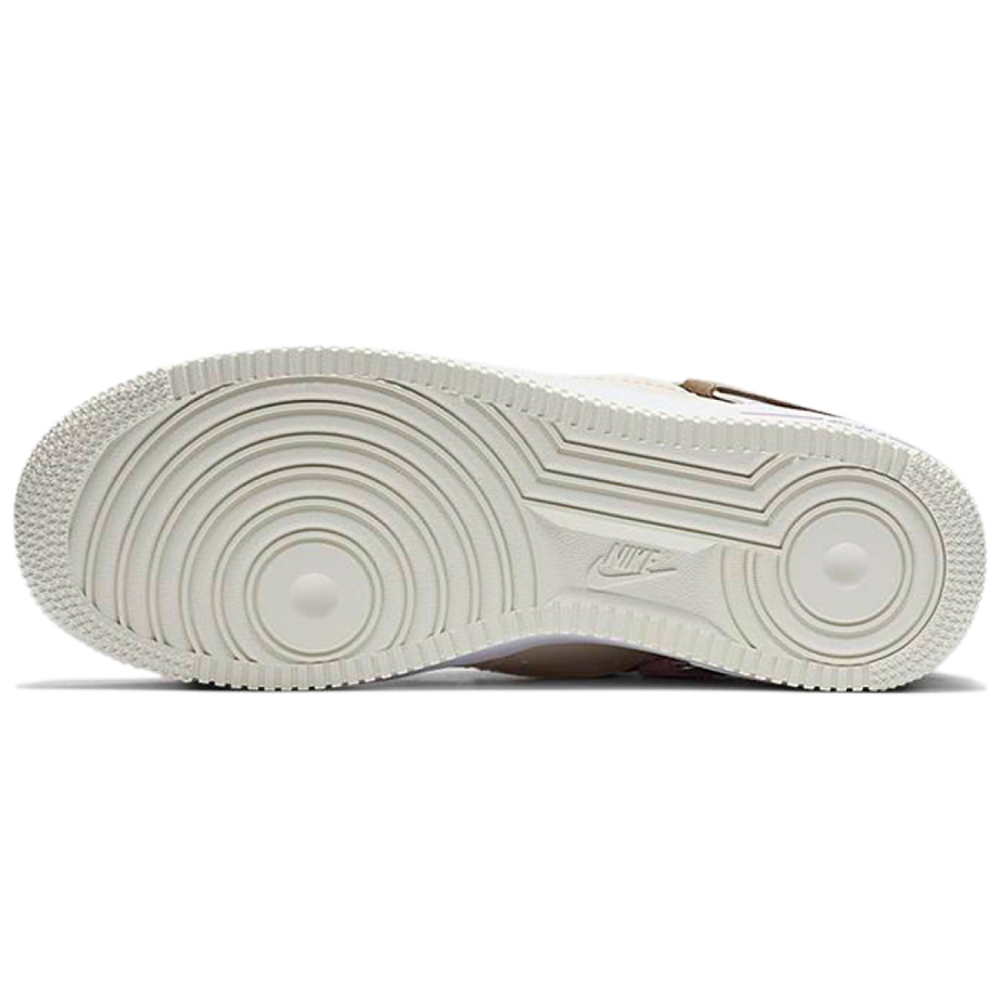 Кроссовки Nike, DC1425-100