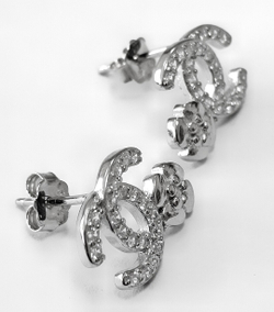 Ювелирные серьги-гвоздики Эстерелла