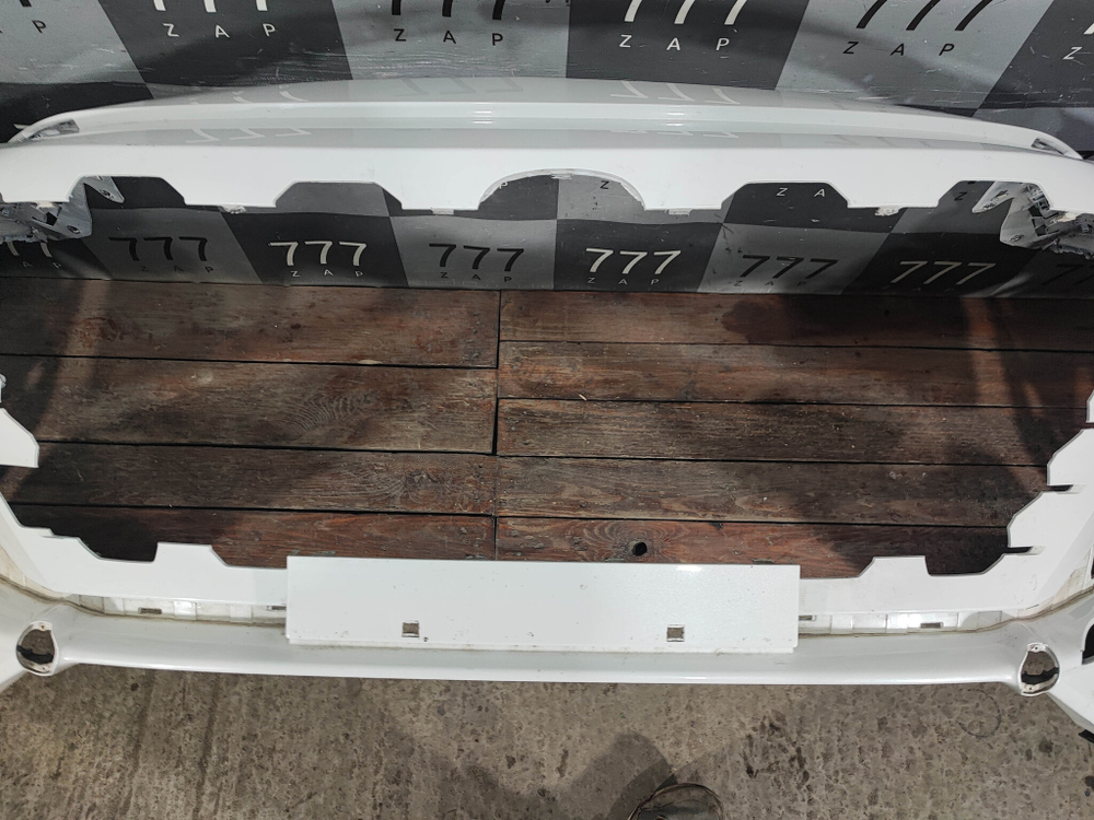 Бампер передний Changan UNI-K 20-нв Б/У Оригинал CD569F2713011400AA