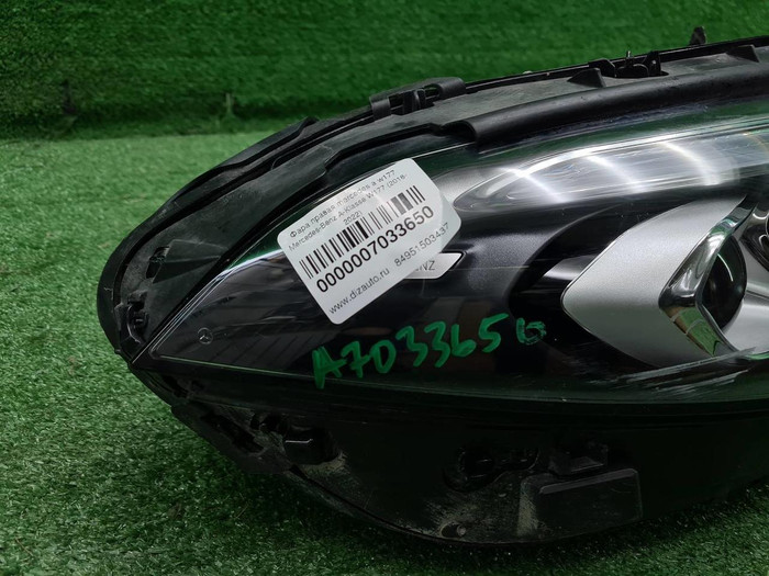Фара правая Mercedes A W177 (2018-2022) LED
