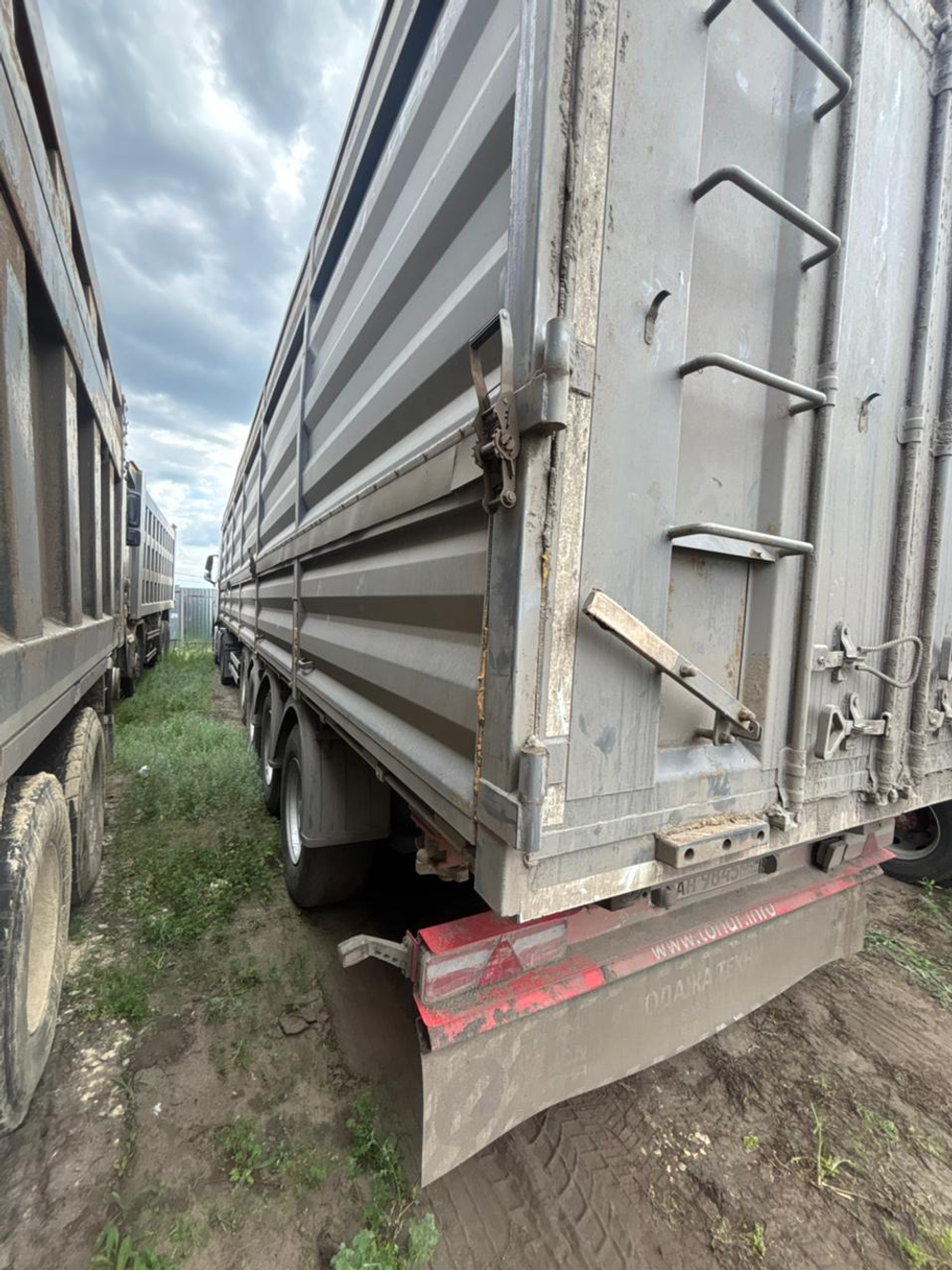 Тонар 998* Полуприцеп контейнеровоз 4 оси 9989
