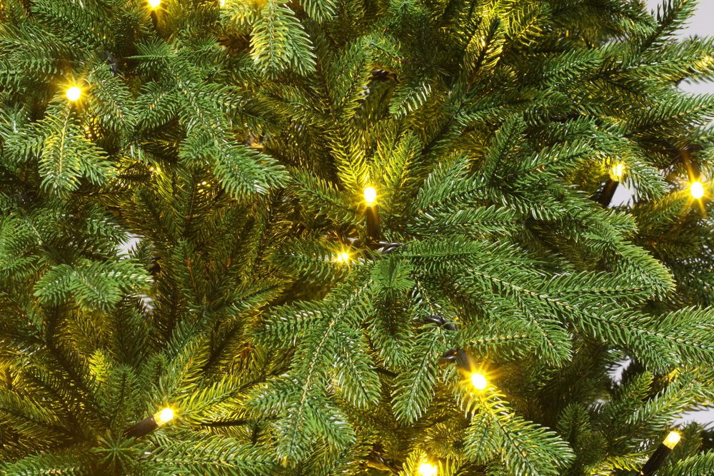 Елка с гирляндой встроенной «Вега» (Литая хвоя) 3 м