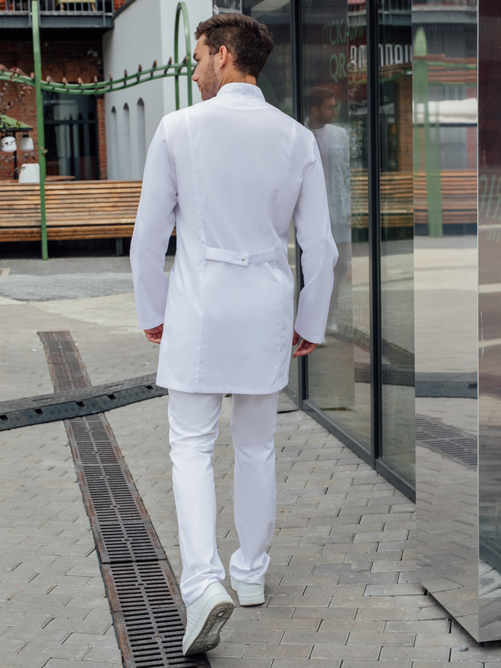 Медицинский халат мужской спина