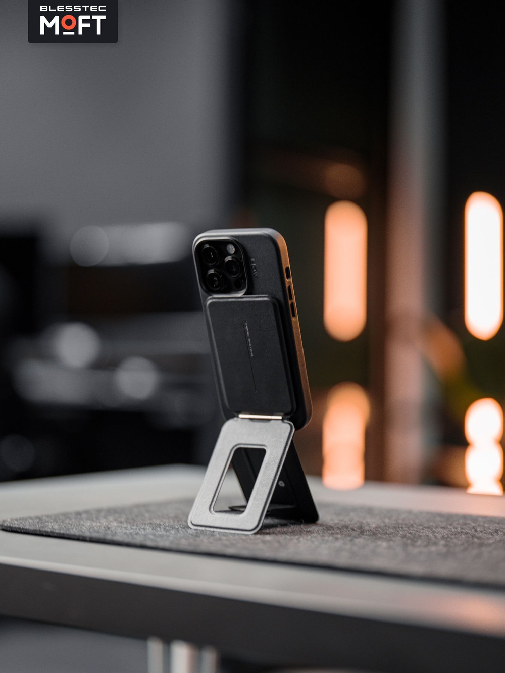 MagSafe Штатив и Подставка MOFT Tripod Stand l Раскладной l Jet Black