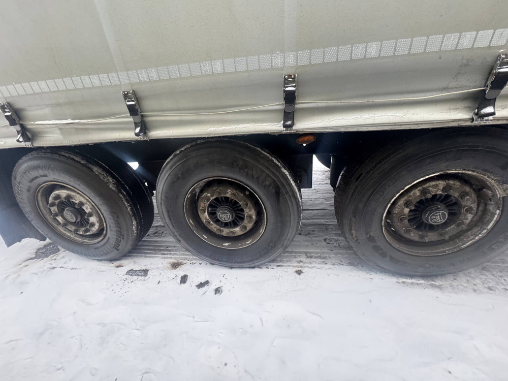 Fliegl SDS* Полуприцеп Шторный/Бортовой SDS 350 (Шторный)