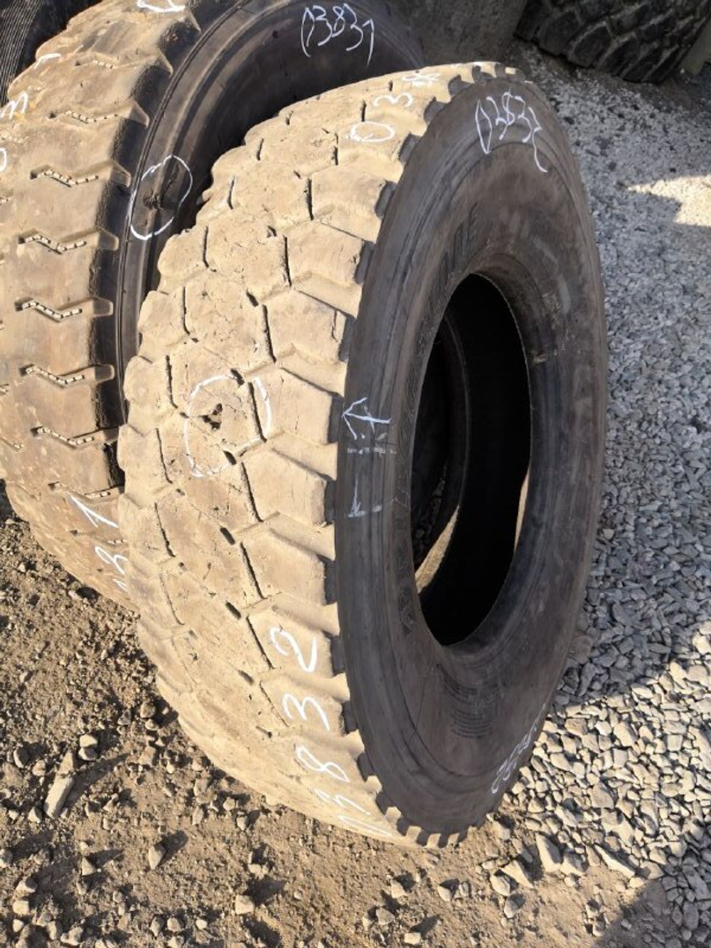 315/80R22.5 Bridgestone L355 шина б/у