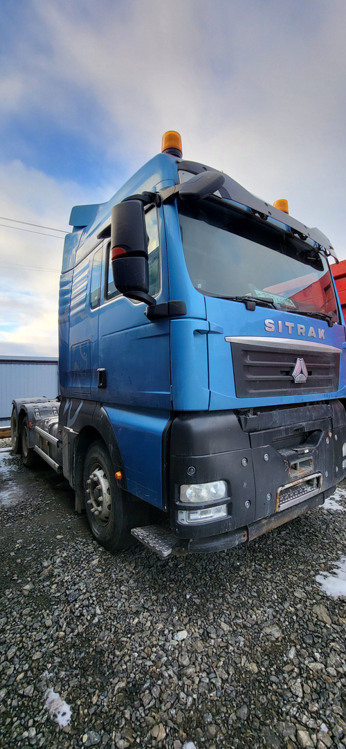 SITRAK C7H 6x4 Седельный тягач ZZ4256V364HE (Дизельный, 12,4 л, 540 л.с., АТ)