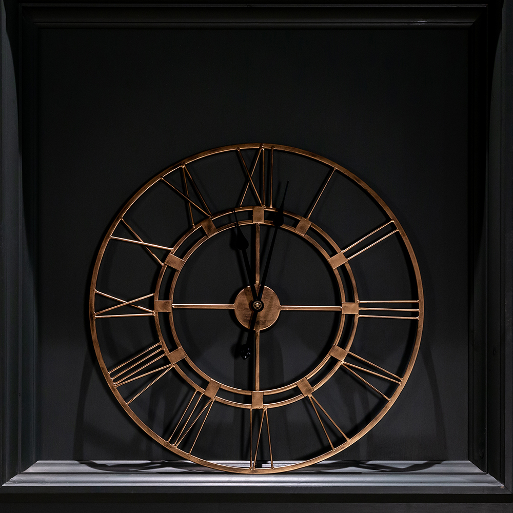 Часы настенные Объект мечты Мишель