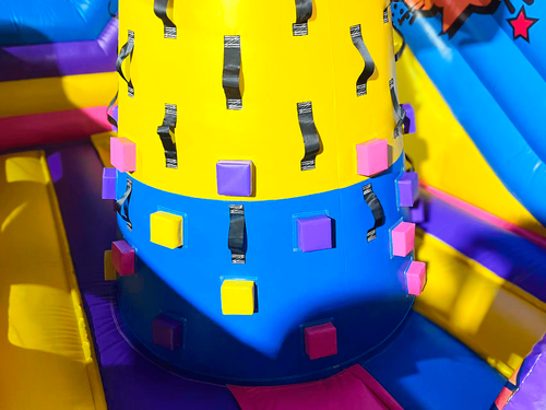 Коммерческий надувной батут "Комиксы" 7*5*3 м