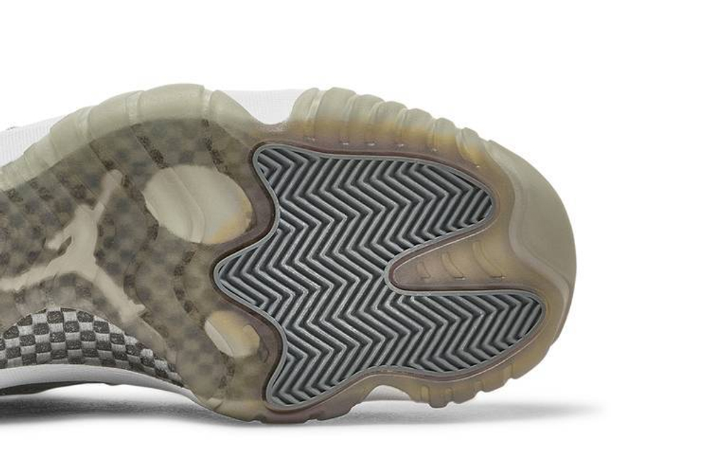 Кроссовки Jordan Air Jordan 11 Retro Cool Grey 2010