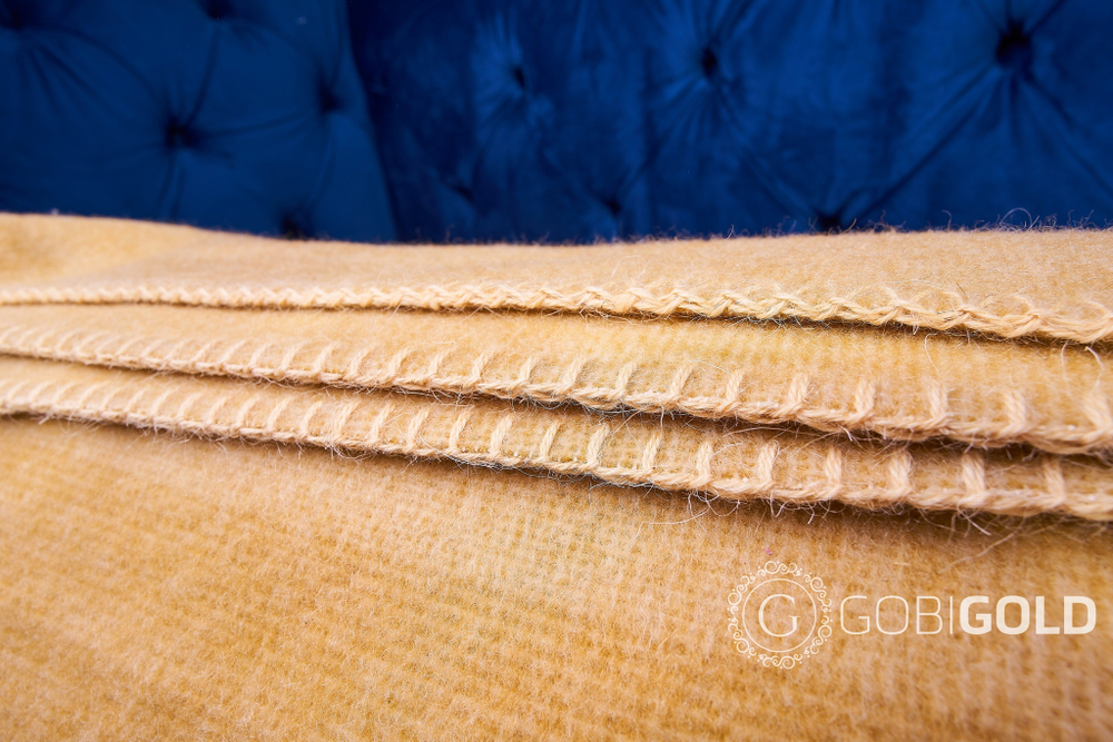 Одеяло тканое из шерсти мериноса LUX (овечья шерсть) ERDENET 150x200 см. - светло-бежевое