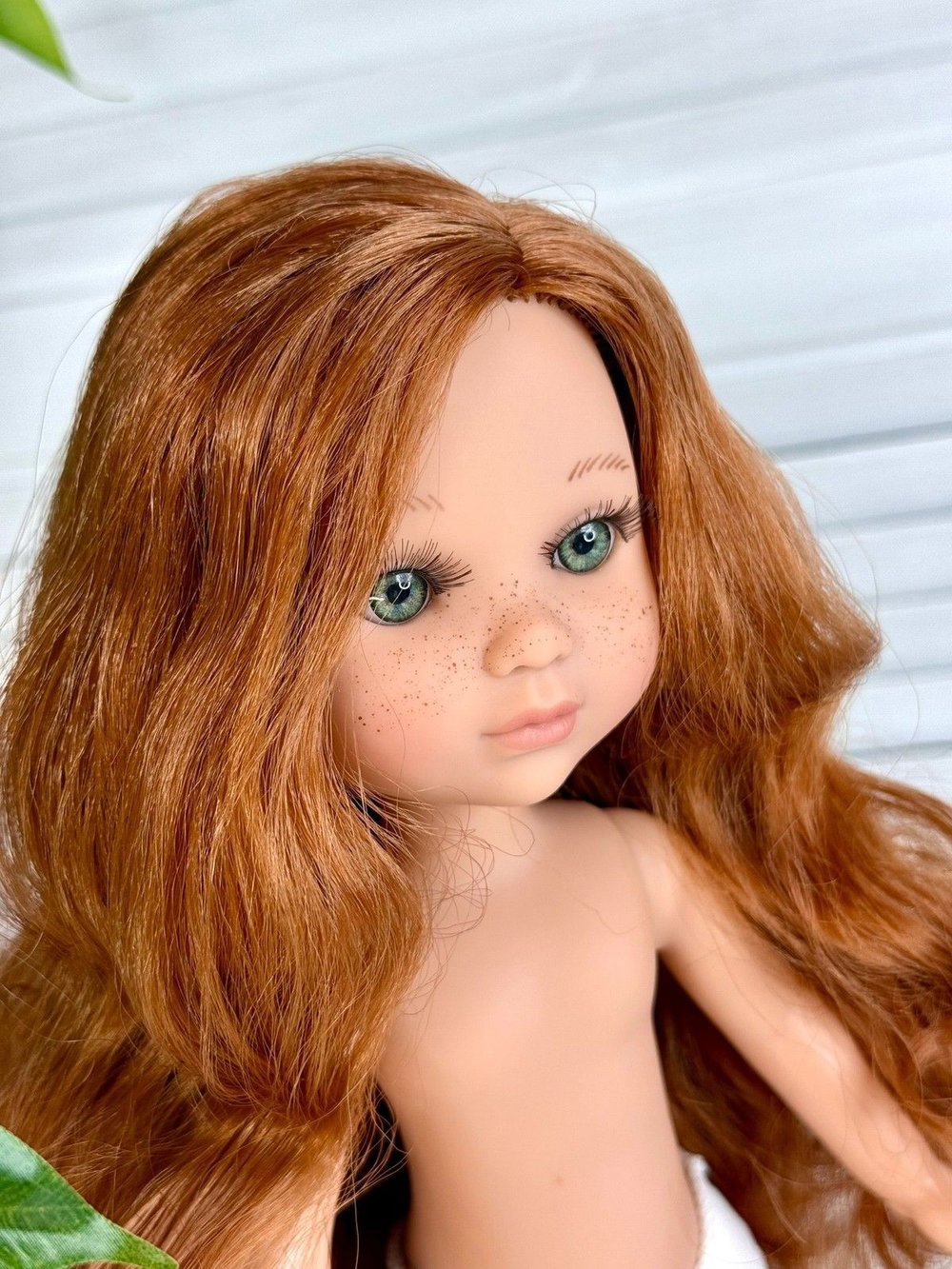 Кукла BERJUAN виниловая 35см Ева без одежды (2836A1)