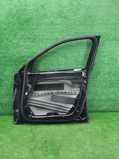 Дверь передняя правая Mercedes GLC X253 (15-22)