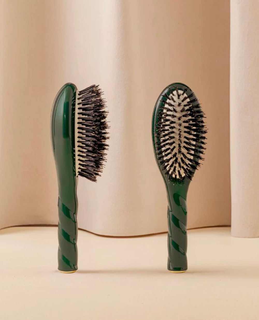 La Bonne Brosse Расческа для волос N 01 Universal Small Hair Care Brush Emerald Green
