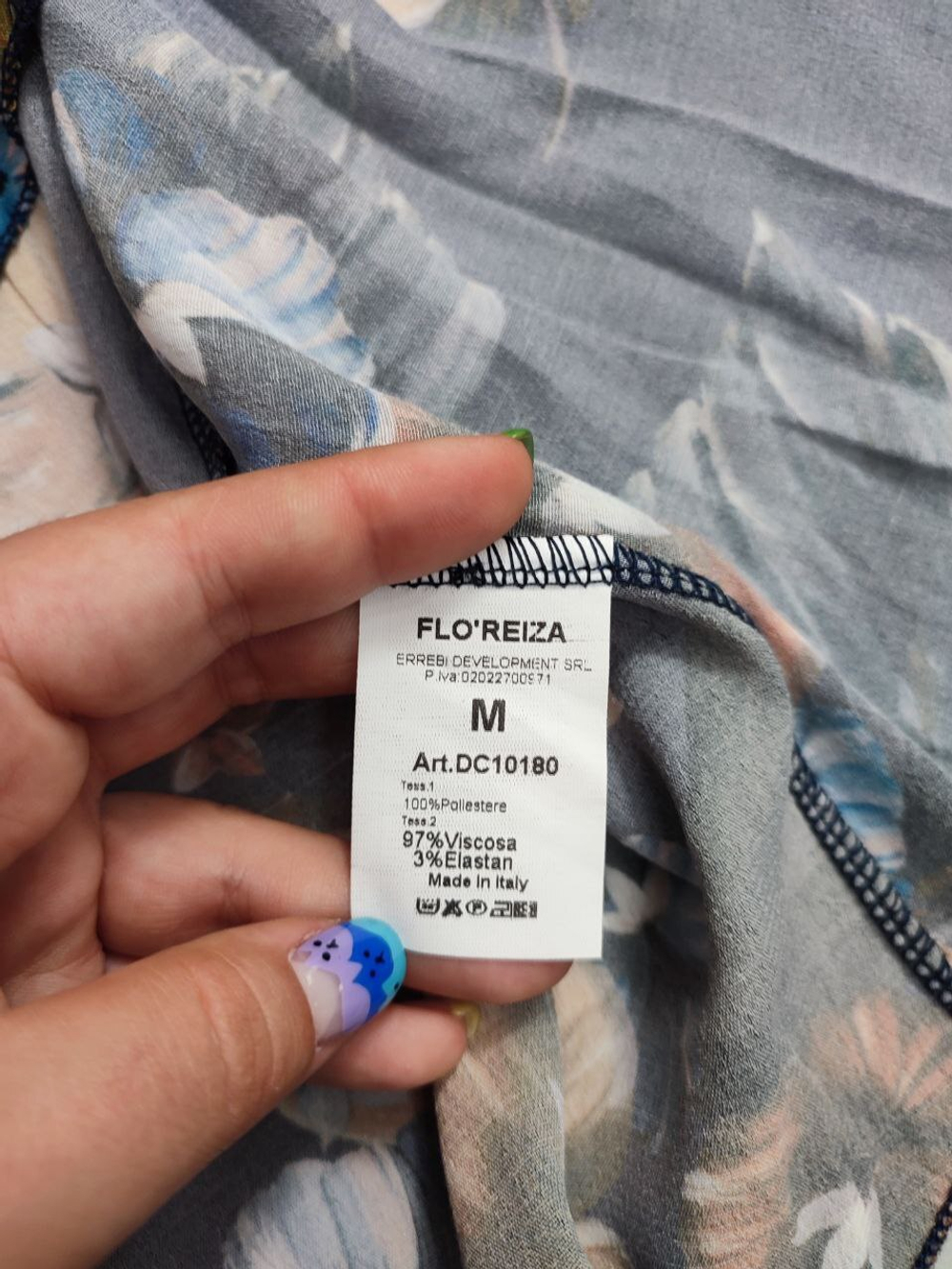 Блузка Flo'reiza с цветами 46 размер