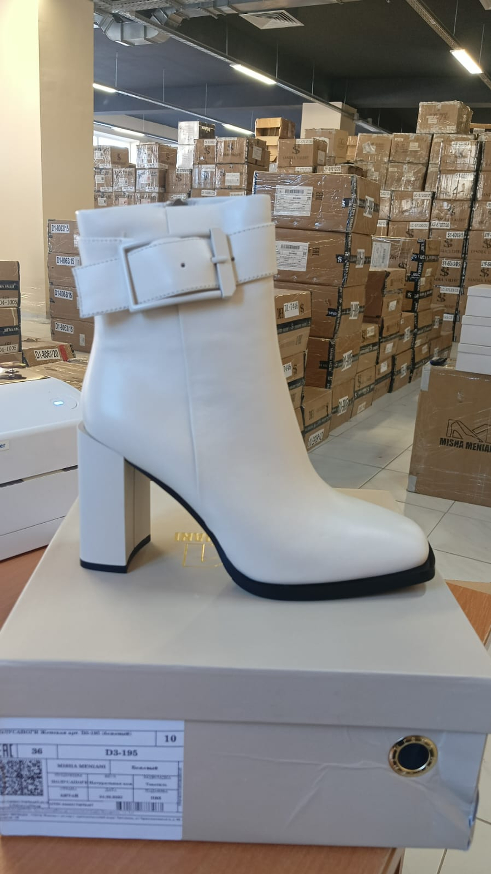 Ботинки женские MISHA MENIANI D3-195