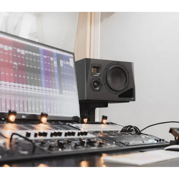 ADAM AUDIO A8H Left