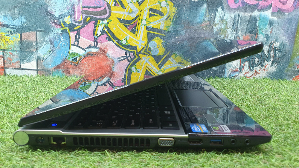 Ноутбук Acer i3/4Gb/GT 630M 1Gb/V3-571G-33114G50Makk/Windows 7