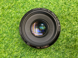 Canon EF 50mm 1.8 II