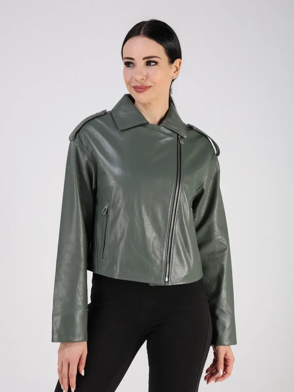 Кожаная куртка демисезонная косуха оверсайз