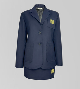 Костюмы женские