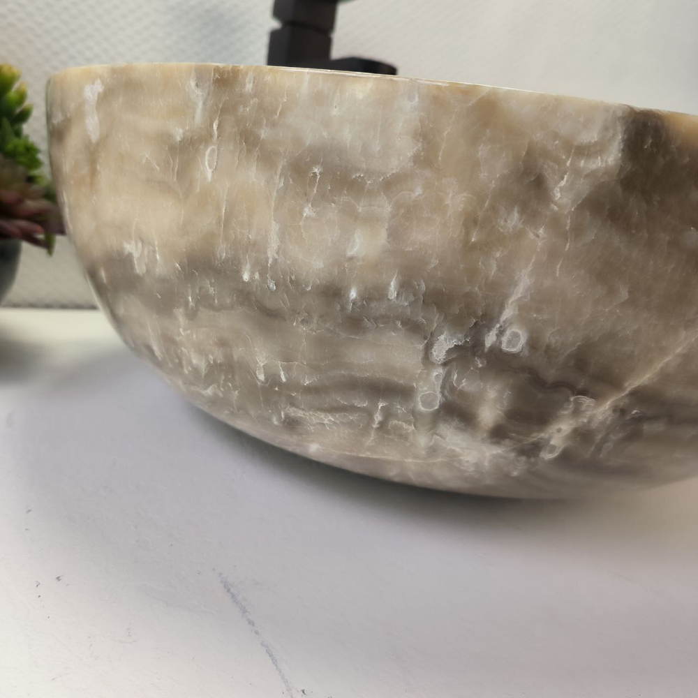 Раковина из оникса Bowl Grey TinLip BO-63005 45*45*17 42