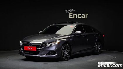 Honda Accord 10 Generation 2.0 Hybrid Touring (11.2021)
