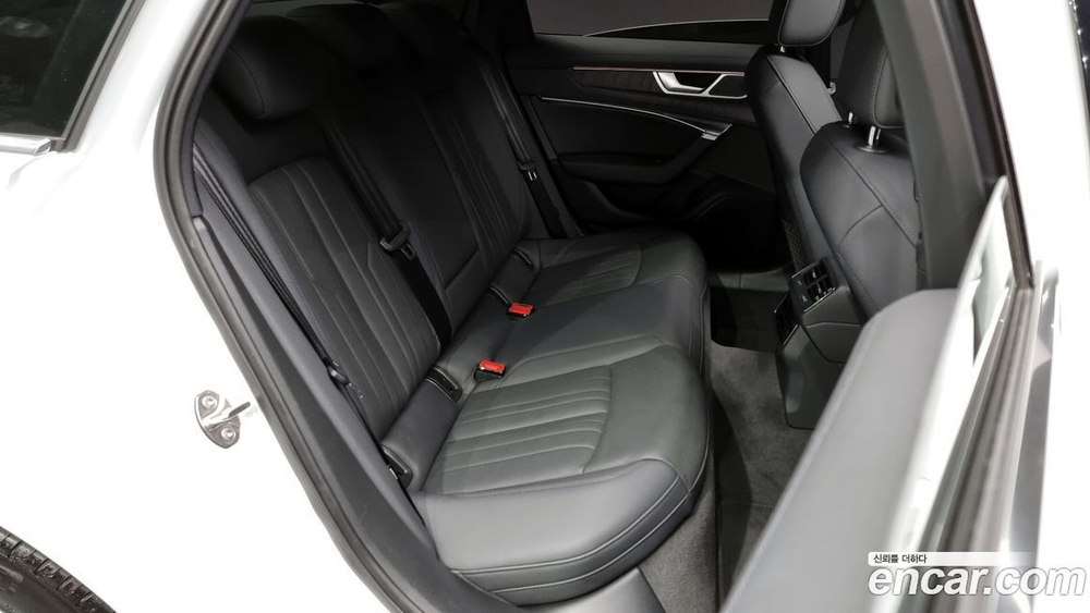 Audi A6 (C8) 45 TFSI Quattro Premium (02.2021)