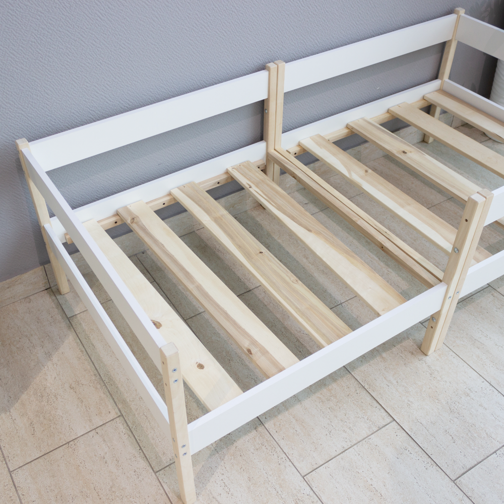 Кровать подростковая "Малютка ЛД" 160*80 см., белая/натуральный (СЧ)