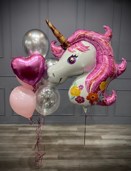 Розовый единорог