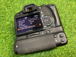 Canon EOS 550D Kit 18-55m Покупка/Продажа