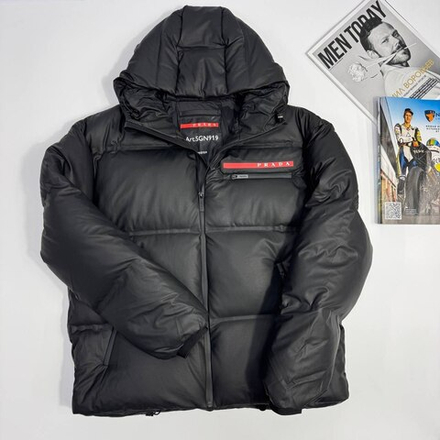 Пуховик Prada