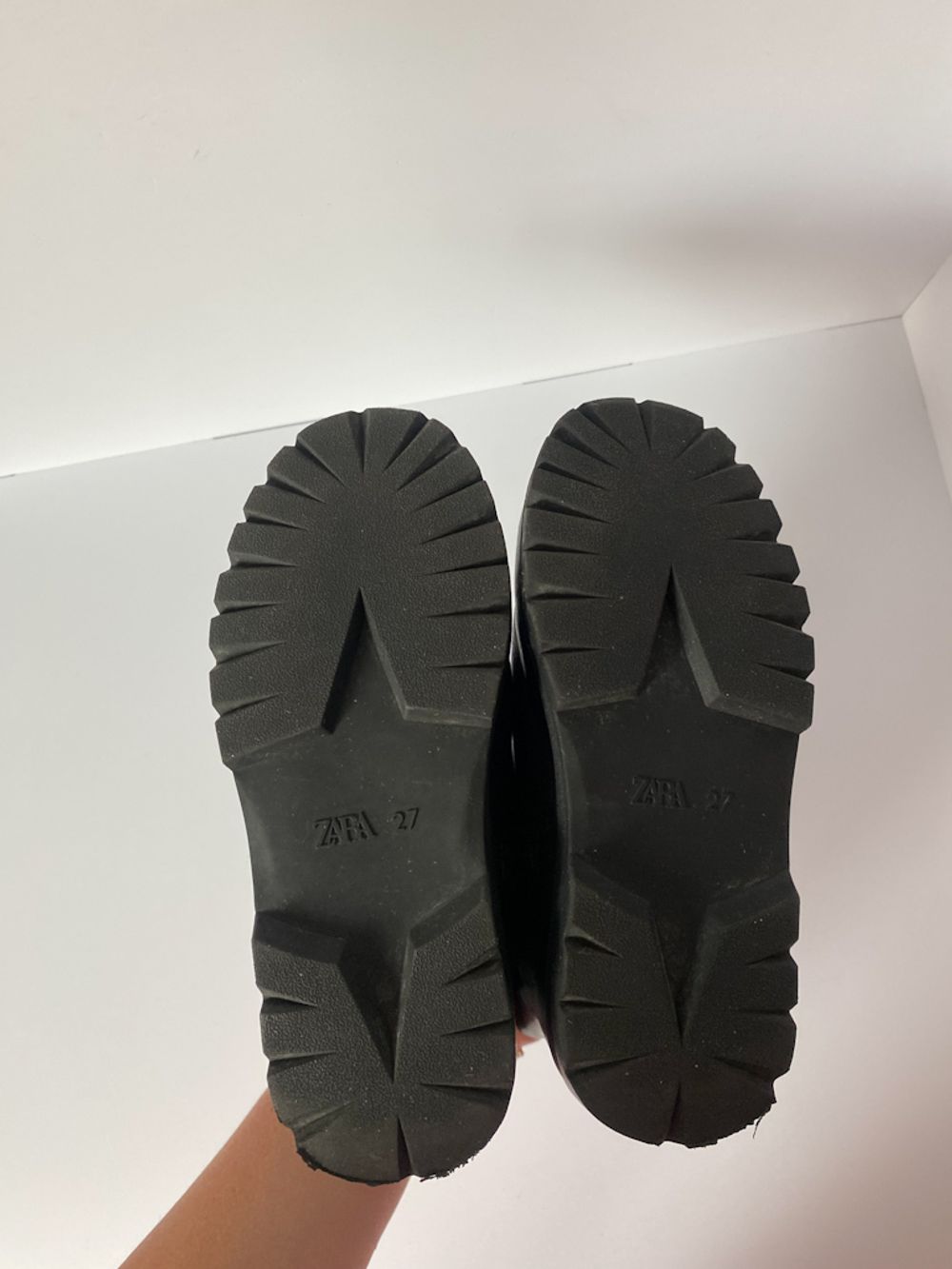 Ботинки Zara, 28