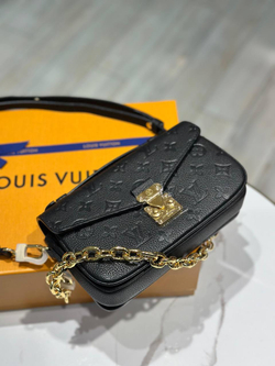 Сумка Louis Vuitton