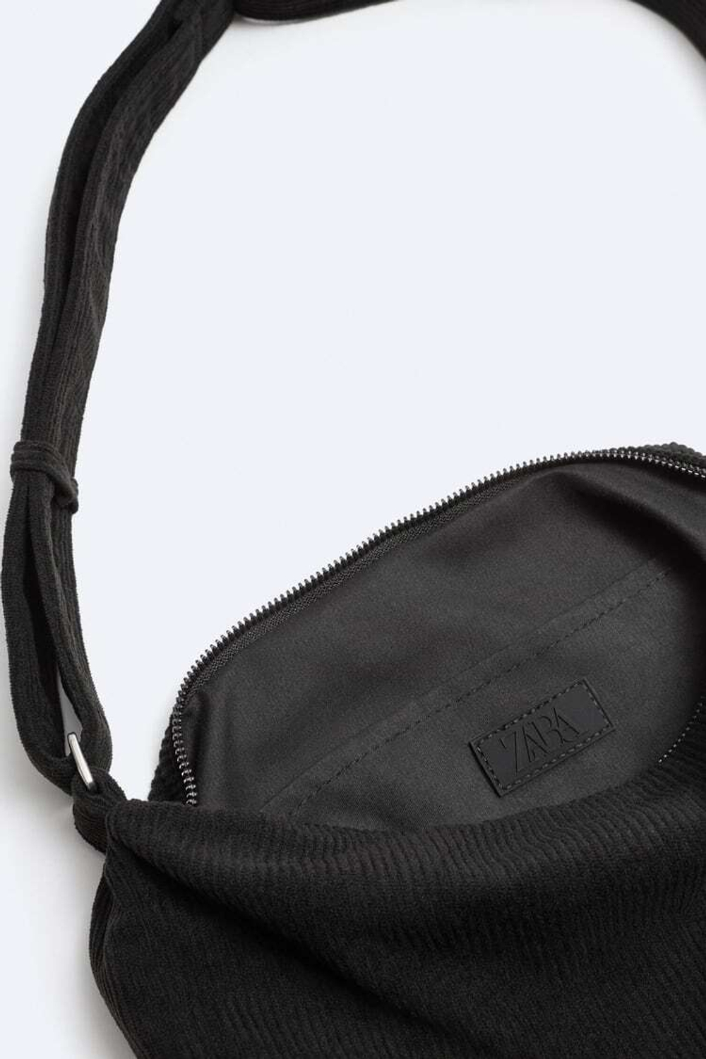 ZARA МИНИ-СУМКА ИЗ ВЕЛЬВЕТА С ПЛЕЧЕВЫМ РЕМНЕМ, ЧЕРНЫЙ