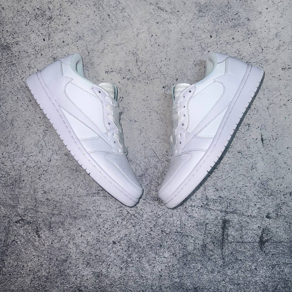 Кроссовки Nike Air Jordan 1 Low Travis Scott LUX all white