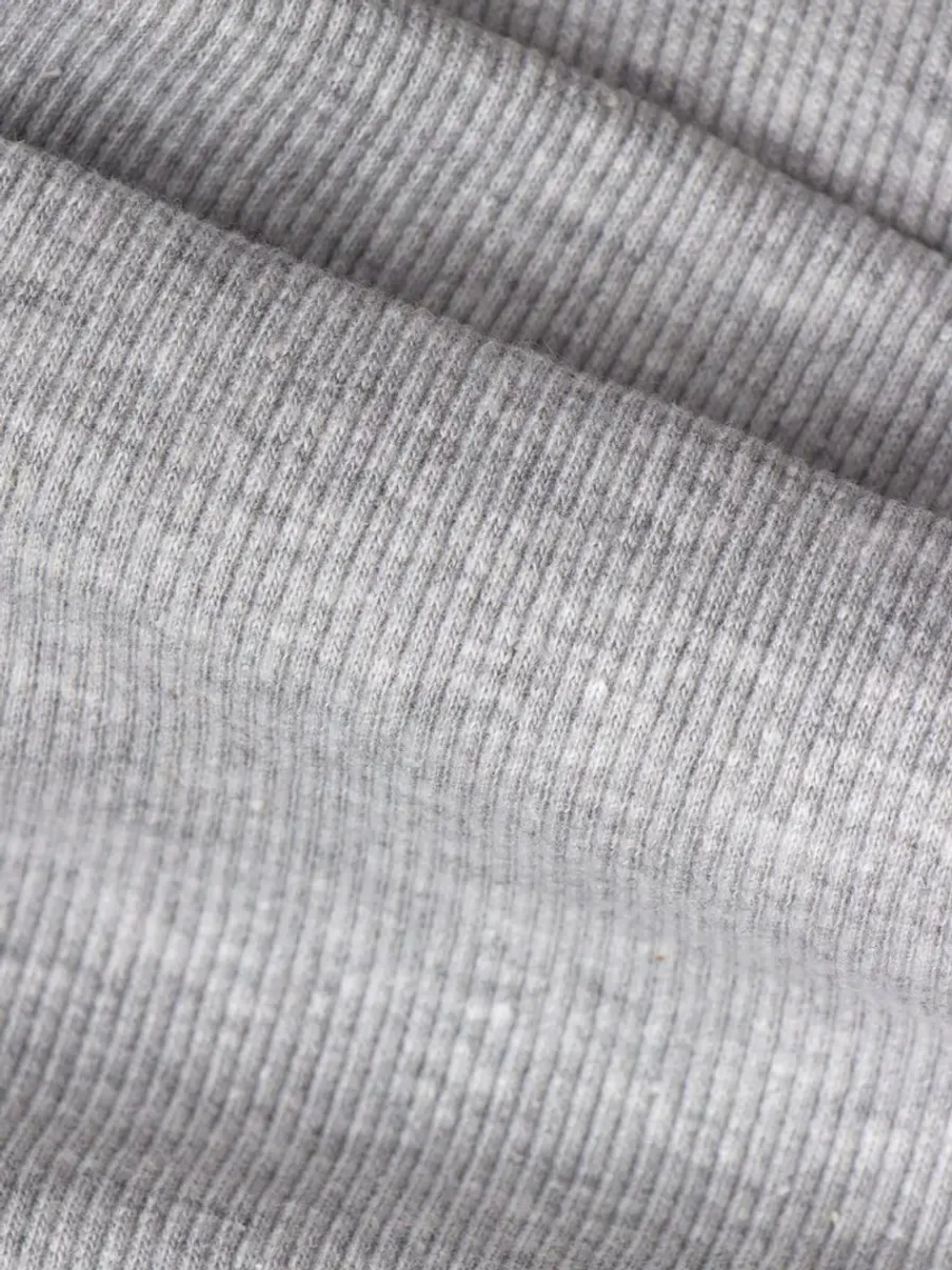 Шапка для девочки осенняя с митенками и снудом