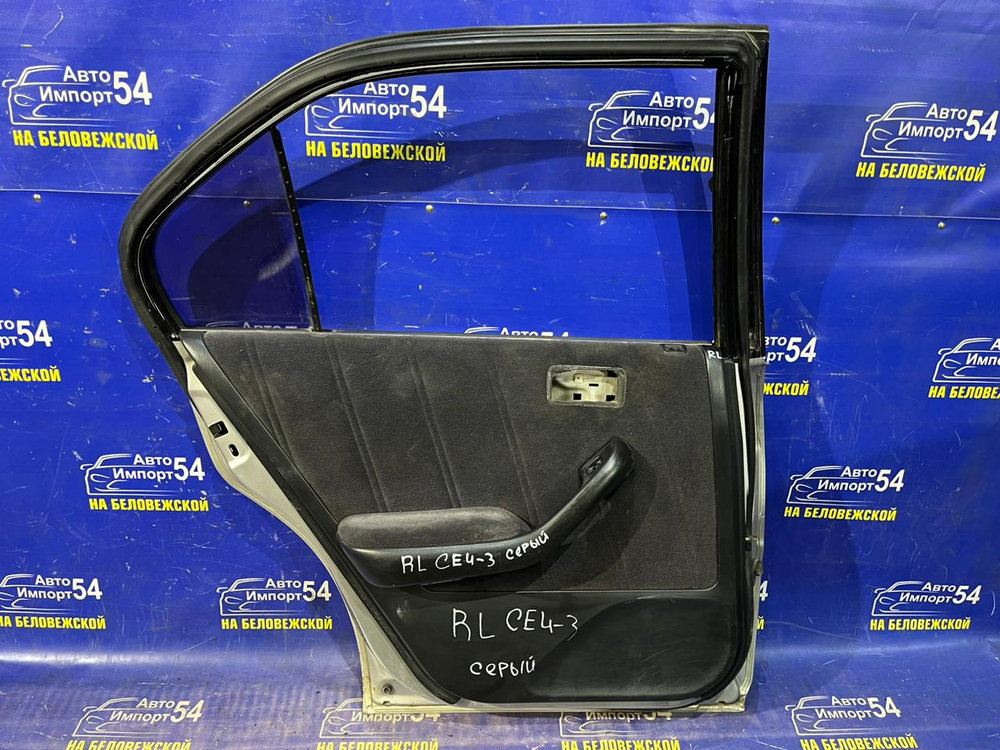 Дверь задняя левая Honda RAFAGA 1994