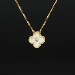 Подвеска Van Cleef & Arpels Alhambra