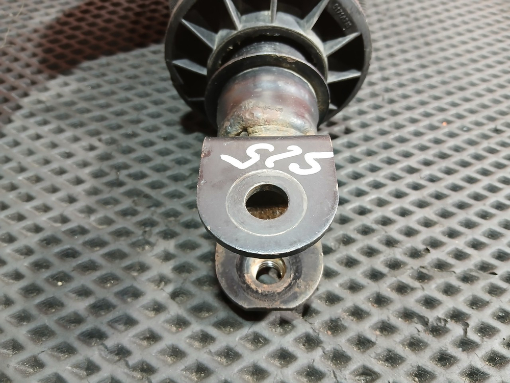 Амортизатор кабины передний