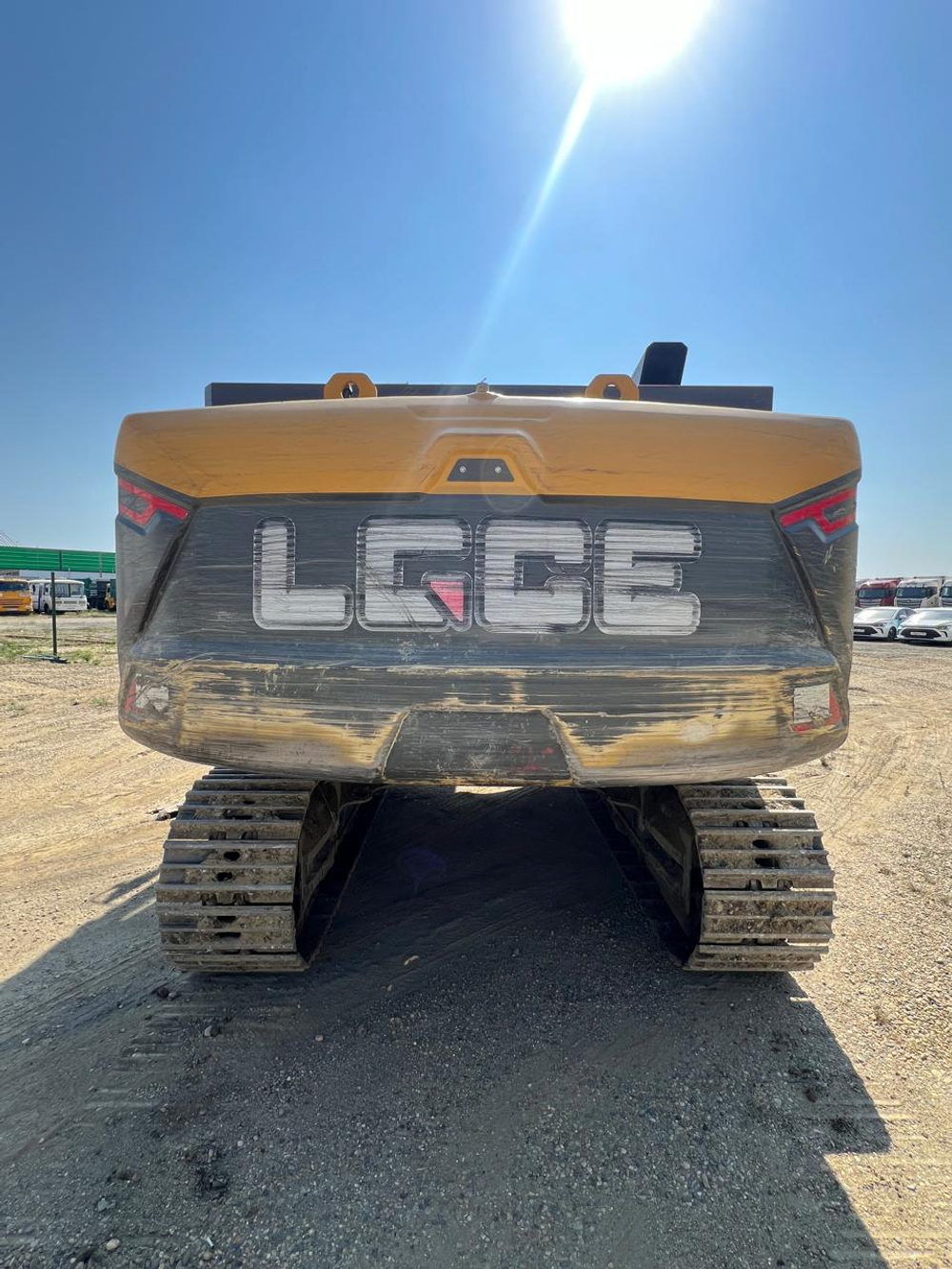 LGCE E6210 Экскаватор E6210HNLC (Дизельный, 6,1 л, 167 л.с., АТ)