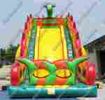Коммерческий надувной батут-горка "Огненный дракон" 15*7*11 м