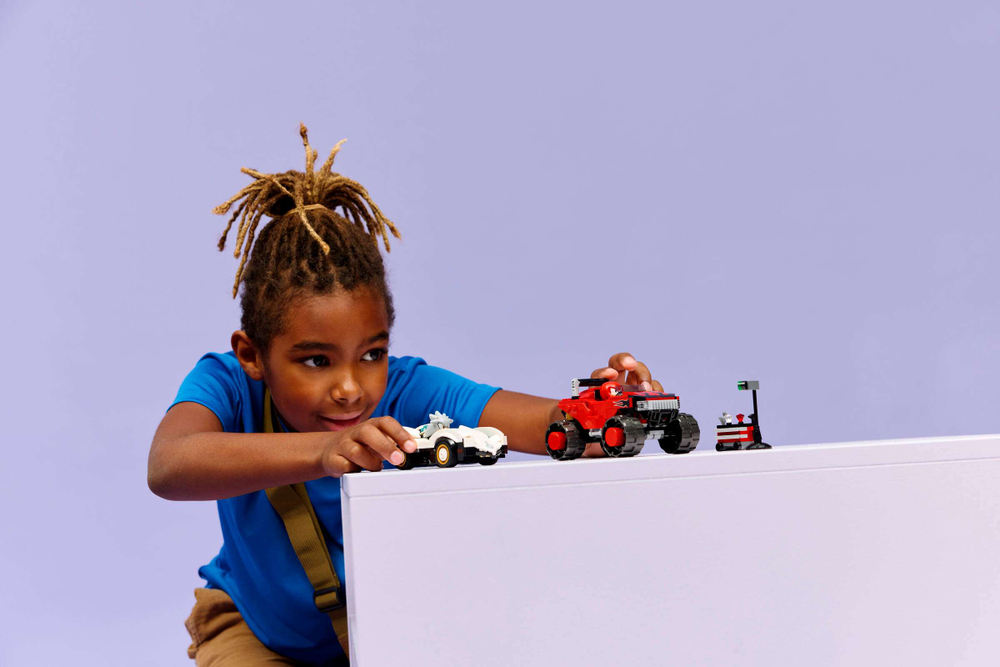 Конструктор LEGO Sonic the Hedgehog 77118 Silver's Car vs. Knuckles' Monster Truck