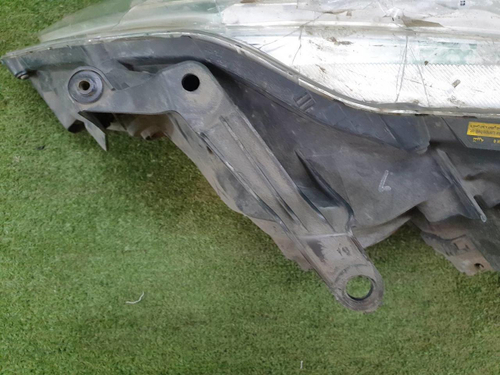 Битая Фара правая Toyota Camry 7 XV50 (2011-2014) ксенон не адаптив