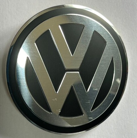 Стикер алюминиевый 60мм VOLKWAGEN